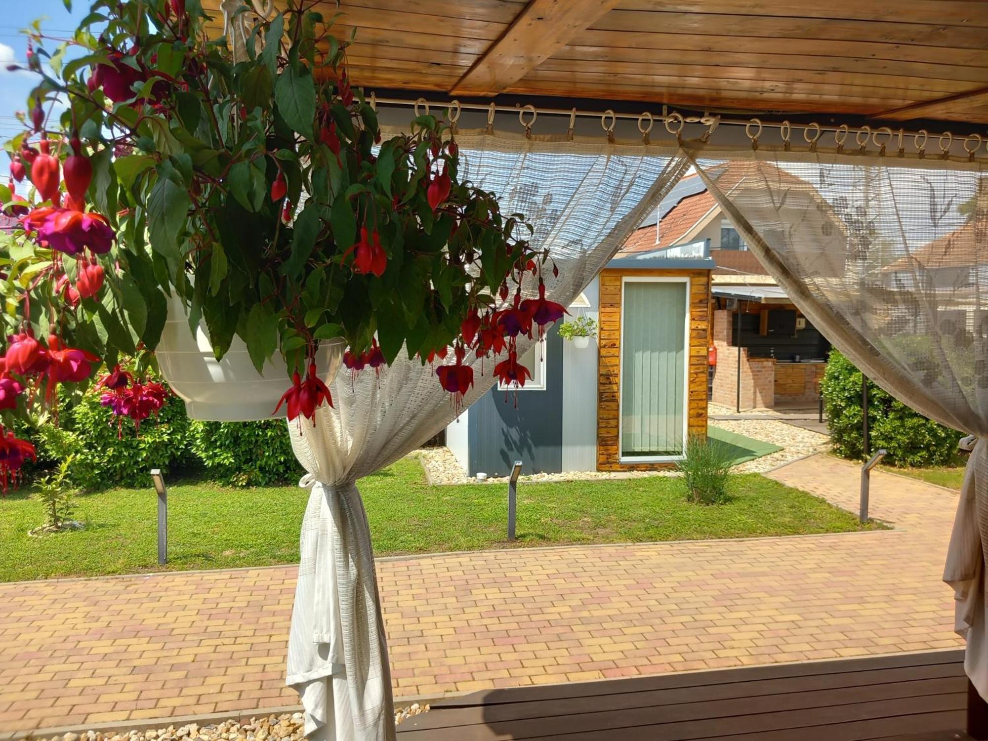 Green Corner Wellness Puspokladany Exterior foto